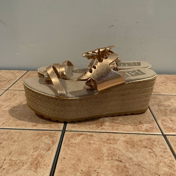 Kampanas by Mykonos Butterfly Platform Espadrilles - Picture 4 of 12